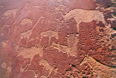 Stone Age Rock Engravings, Twyfelfontein, Brandberg Mountains, Damaraland Wilderness Area, Namibia by Unbekannt Unbekannt
