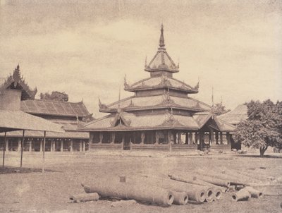Amerapoora: Palace of the White Elephant, September 1-October 21 by Linnaeus Tripe
