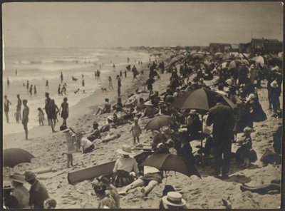 Beach Scene by Louis Fleckenstein