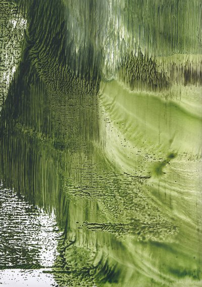 Organic Green Flow by Maira Ribena