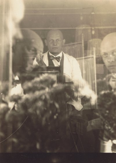[Oskar Schlemmer at Prellerstrasse Studio] by Oskar Schlemmer