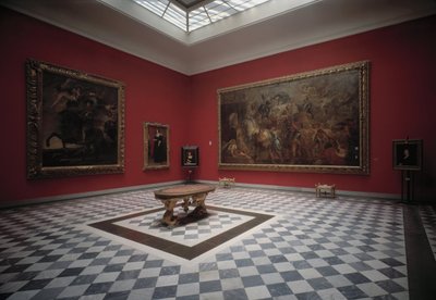 Hall of the museum presenting Henri IV at the Battle of Ivry and Triumphal Entry of Henry IV in Paris by Rubens by Peter Paul Rubens