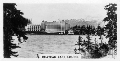 Chateau Lake Louise, Alberta, Canada by Unbekannt