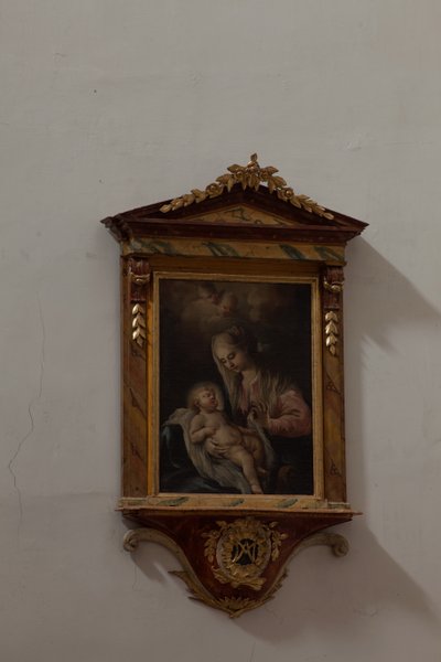 Collegiate Church. Interior. Painting. Madonna with Child. Italy (?). by Unbekannt