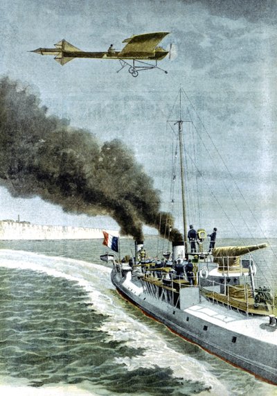 Hubert Latham attempting to fly his Antoinette monoplane across the English Channel, 1909 by Unbekannt