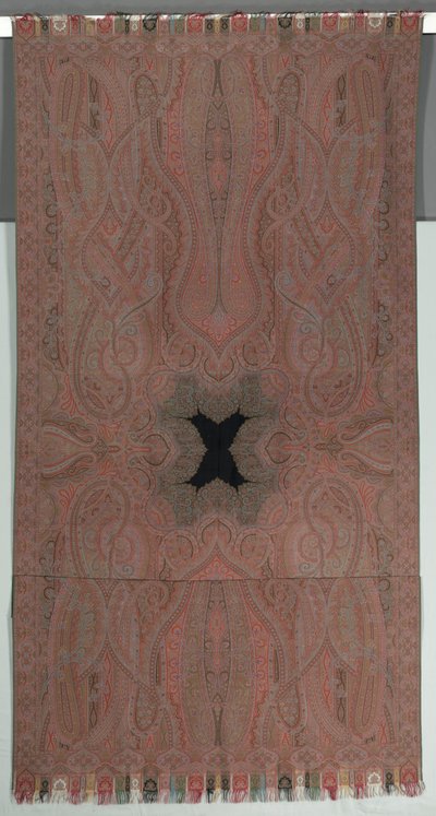Long Shawl with Large Symmetrical Botehs and Small Black Center, 1855-1862 by Unbekannt