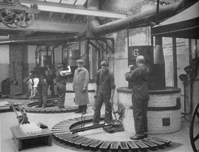 Making Fryotype Printing Metal in the London Foundry by Unbekannt