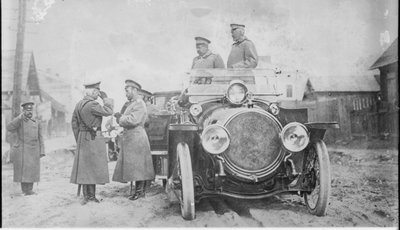 Nicholas II of Russia, Grand Duke Nicholas Nikolaevich and General Count Georgi Bobrinsky at the Front by Unbekannt