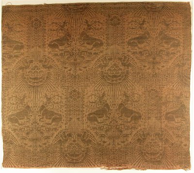 Textile Fragment with Recumbent Harts, Eagles, Clouds, and Sunrays, Italian, 1390s by Unbekannt
