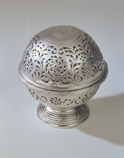 Soap Box, Part of a Set with Ewer and Basin, by Francis Riel, Paris, 1771 by Unbekannt Unbekannt