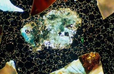 MMC ceramic particles in a steel matrix by Unbekannter Künstler