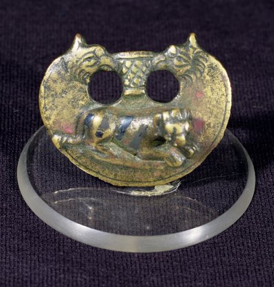Mount decorated with griffins