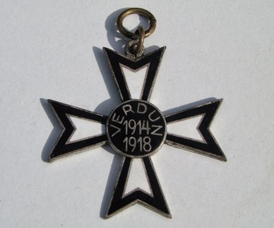 The Verdun Cross Commemorating the Battle of Verdun by decorations and medals Orders