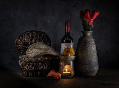 Cozy Bread Wine Candle by larryliu