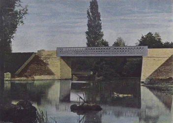 A Bridge over the Layon