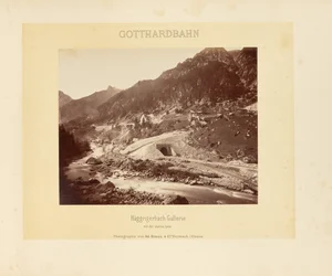 Gotthard Railway: Häggigerbach Gallery with the Upper Line