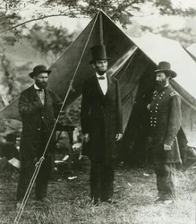 Abraham Lincoln with Allan Pinkerton and Major General John A. McClernand, 1862