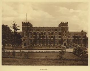Princeton University: Guyot Hall