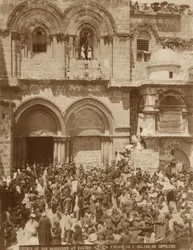 Church of the Holy Sepulchre, Jerusalem, with the courtyard crowded with pilgrims gathered for Easter, 1898-1911