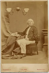 Horace Greeley (1811-72), US politician and newspaper editor