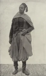 The Tall Algerian