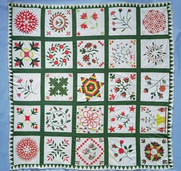 Album Quilt with Season Flowers