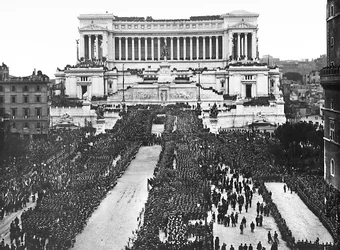 Fascist Celebration Commemorating the Unknown Soldier at the Altare della Patria (Altar of the Fatherland) in Rome, 04/11/1922