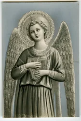 A musician angel playing the zither