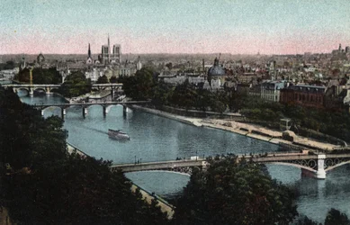 Paris: Panorama of the Seine Towards the Cathedral Notre Dame (Notre-Dame) and the Ile de la Cite. Photograph of 1920 in 