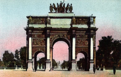 Paris: view of the Arc de Triomphe du Carrousel realized by Pierre Francois Leonard Fontaine (1762-1853) and Charles Percier (1764-1838) in 1809. Photograph of 1920 in 