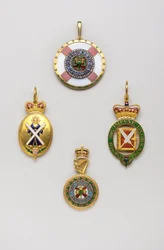 United Kingdom - Order of the Thistle: Insignia of Herald of Scottish Weapons