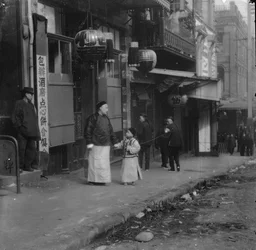 A Family from the Consulate, Chinatown, San Francisco