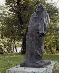 Monument Honore de Balzac (1799-1850)