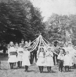 Queen of the May, 1886