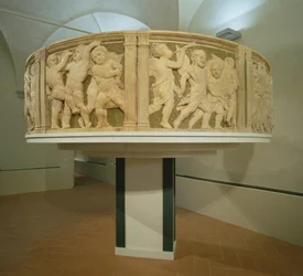 Post-restoration exterior pulpit of Prato Cathedral