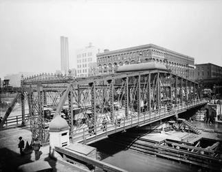 Madison Street Bridge, Chicago, Illinois, USA, c.1905