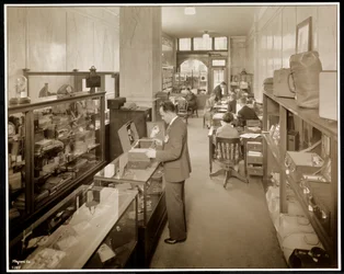 En Route Service, Inc., at the Savoy Plaza Hotel, 59th Street and 5th Avenue, New York, 1928