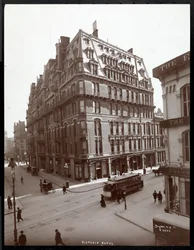 The Hotel Victoria, South East Corner of Broadway and 27th Street, New York, 1900 or 1901