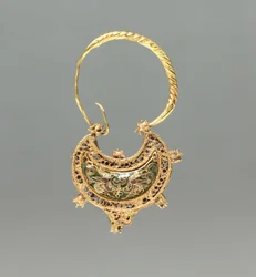Crescent-Shaped Earring