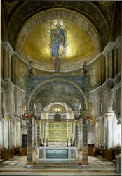 Byzantine architecture: the presbytery. The major altar, the ciborium with alabaster columns, the capitals and the Pala d