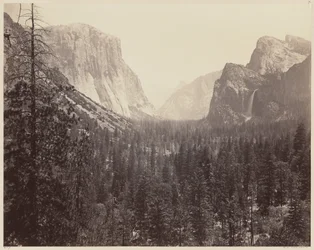 The Yosemite Valley from the Mariposa Trail