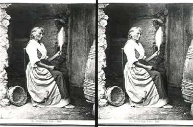 Old Woman Spinning, Capri, c.1865