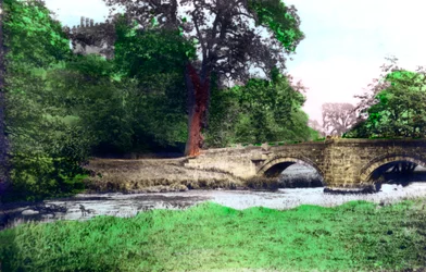 Bridge at Haddon Hall stately home, Derbyshire, 1926