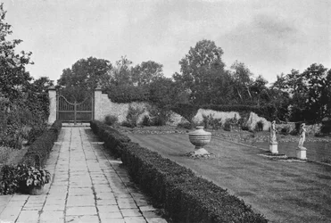 North Gateway