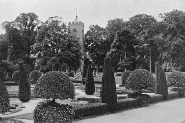 The East Terrace Walk