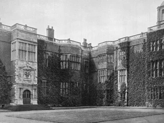 The East and West Corners