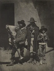 [Group of Three Italian Street Musicians in front of 21, Quai Bourbon, Paris]