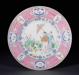Dinner plate painted in Famille Rose depicting La Dame au Parason, after a design by Cornelis Pronk, Qianlong period c.1734