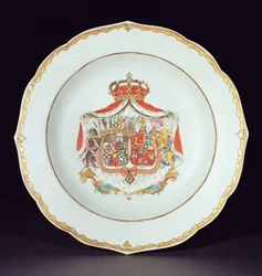Soup plate decorated with the arms of Christian Auguste, Prince of Anhalt-Zerbst and Johanna Elizabeth of Holstein-Gottorp, parents of Catherine the Great