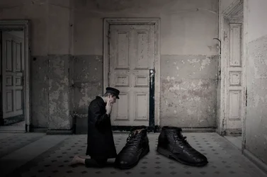 Barefoot Man Oversized Boots